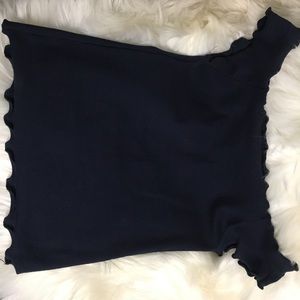 Off the shoulder navy blue top 💙